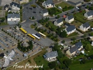 P1430460 2015 06 13 Rue Du 19 Mars 1962, Allée Des Typhas,